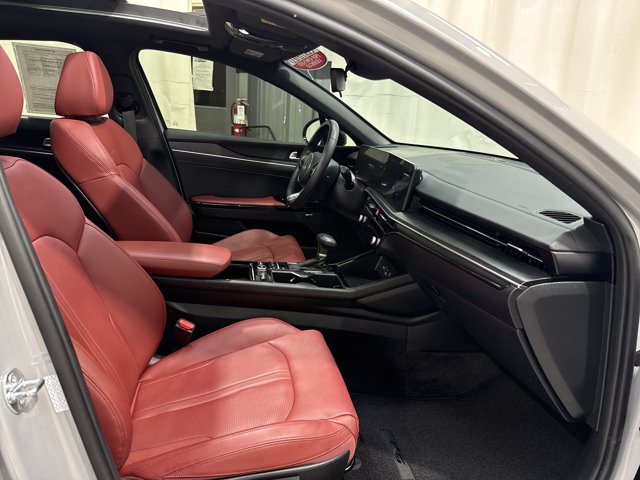 Certified 2025 Kia K5 GT-Line w/ GT-Line Premium Package FWD image 31