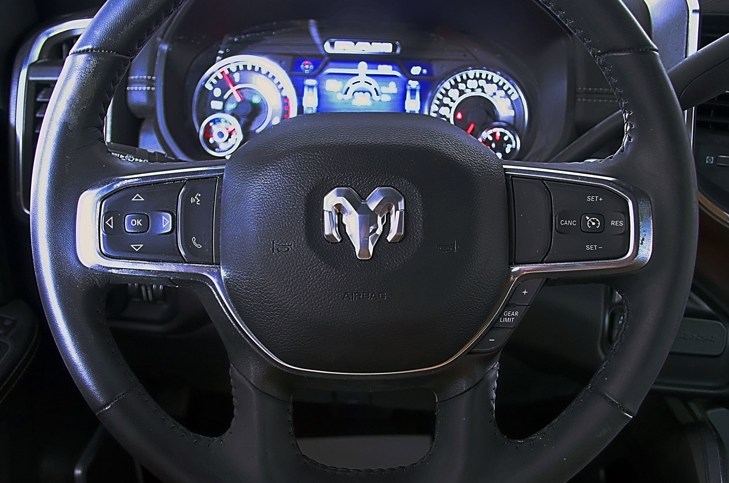 Used 2024 RAM 3500 Laramie w/ Night Edition image 22