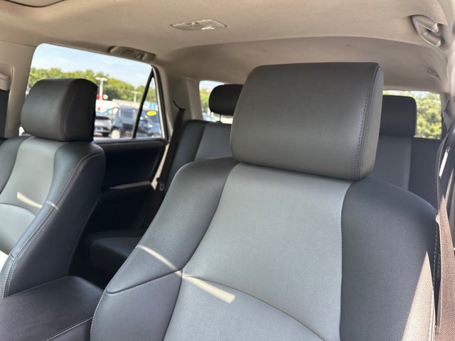 Used 2019 Toyota 4Runner SR5 Premium AWD/4WD image 21