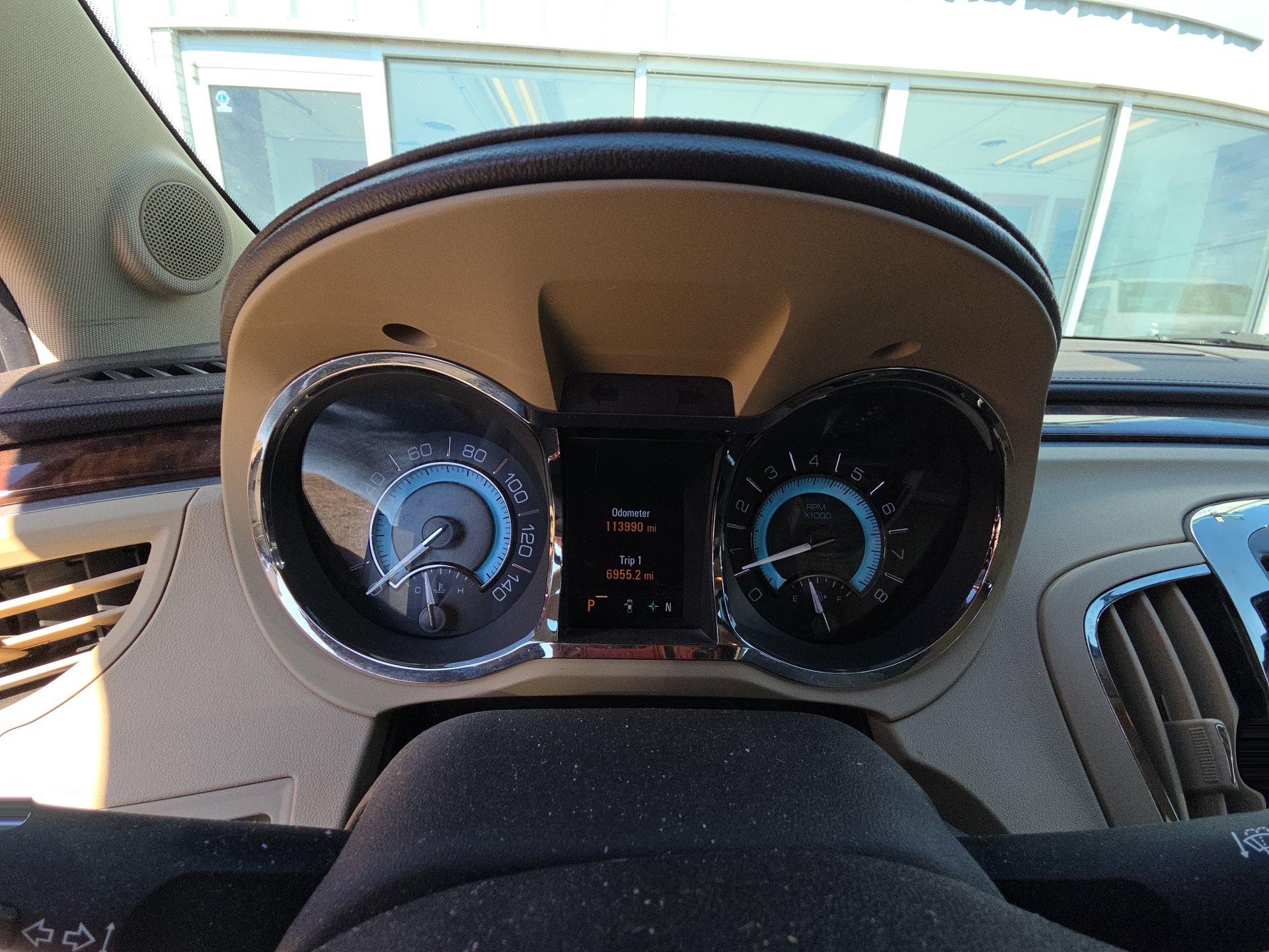 Used 2013 Buick LaCrosse Leather w/ Entertainment Package FWD image 9