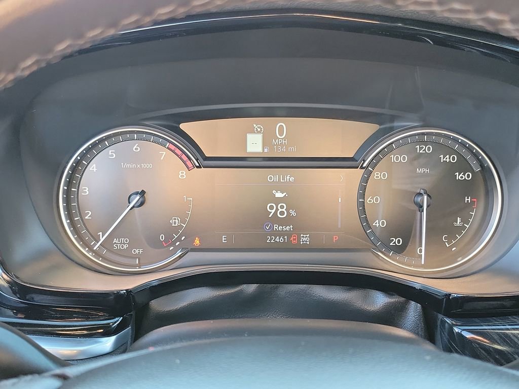 Used 2025 Cadillac XT6 Premium Luxury image 7