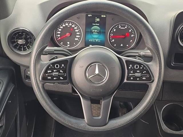 Used 2023 Mercedes-Benz Sprinter 2500 image 28