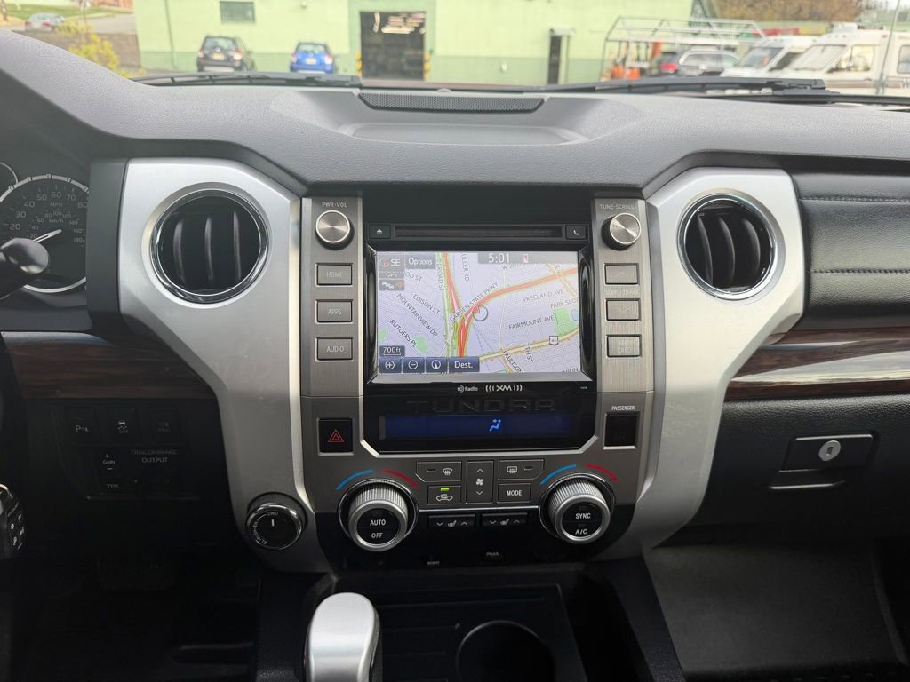 Used 2017 Toyota Tundra Limited w/ Limited Premium Package AWD/4WD image 18