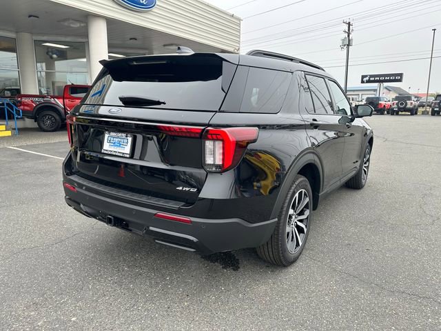 New 2025 Ford Explorer ST-Line image 3