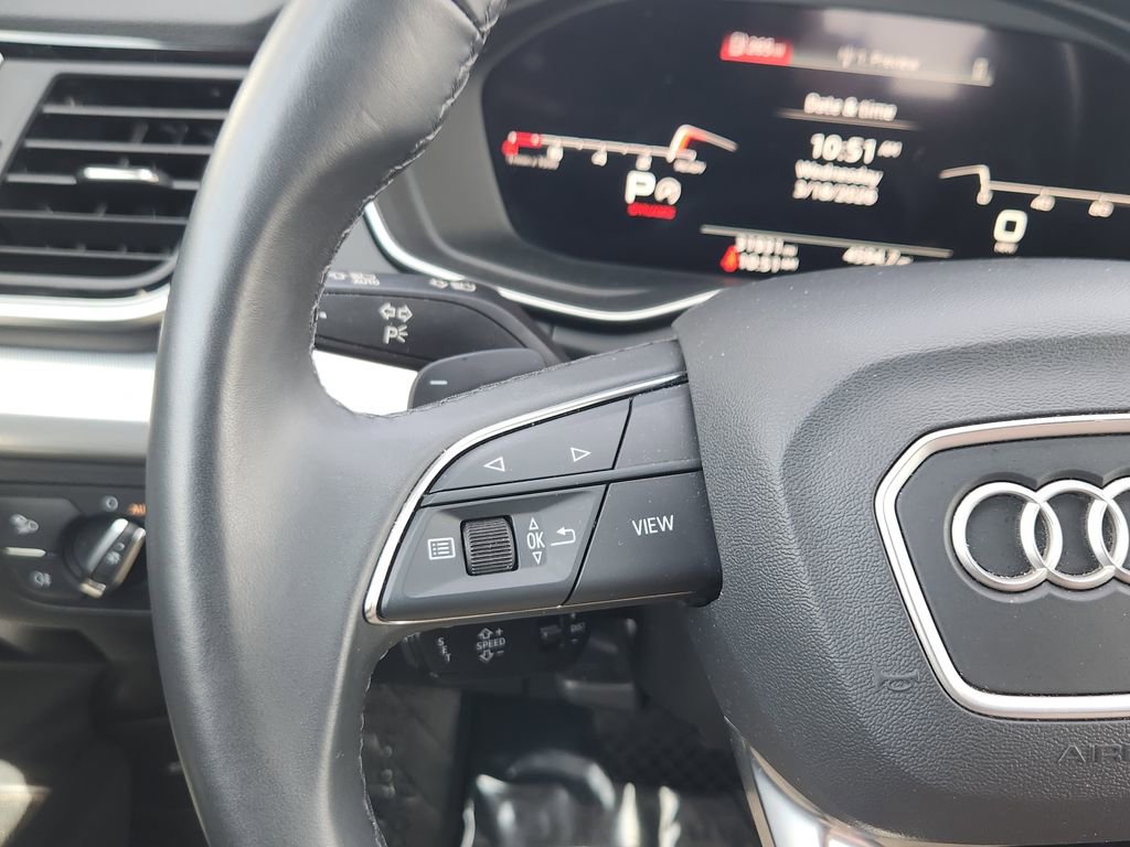 Used 2025 Audi Q5 2.0T Premium image 17