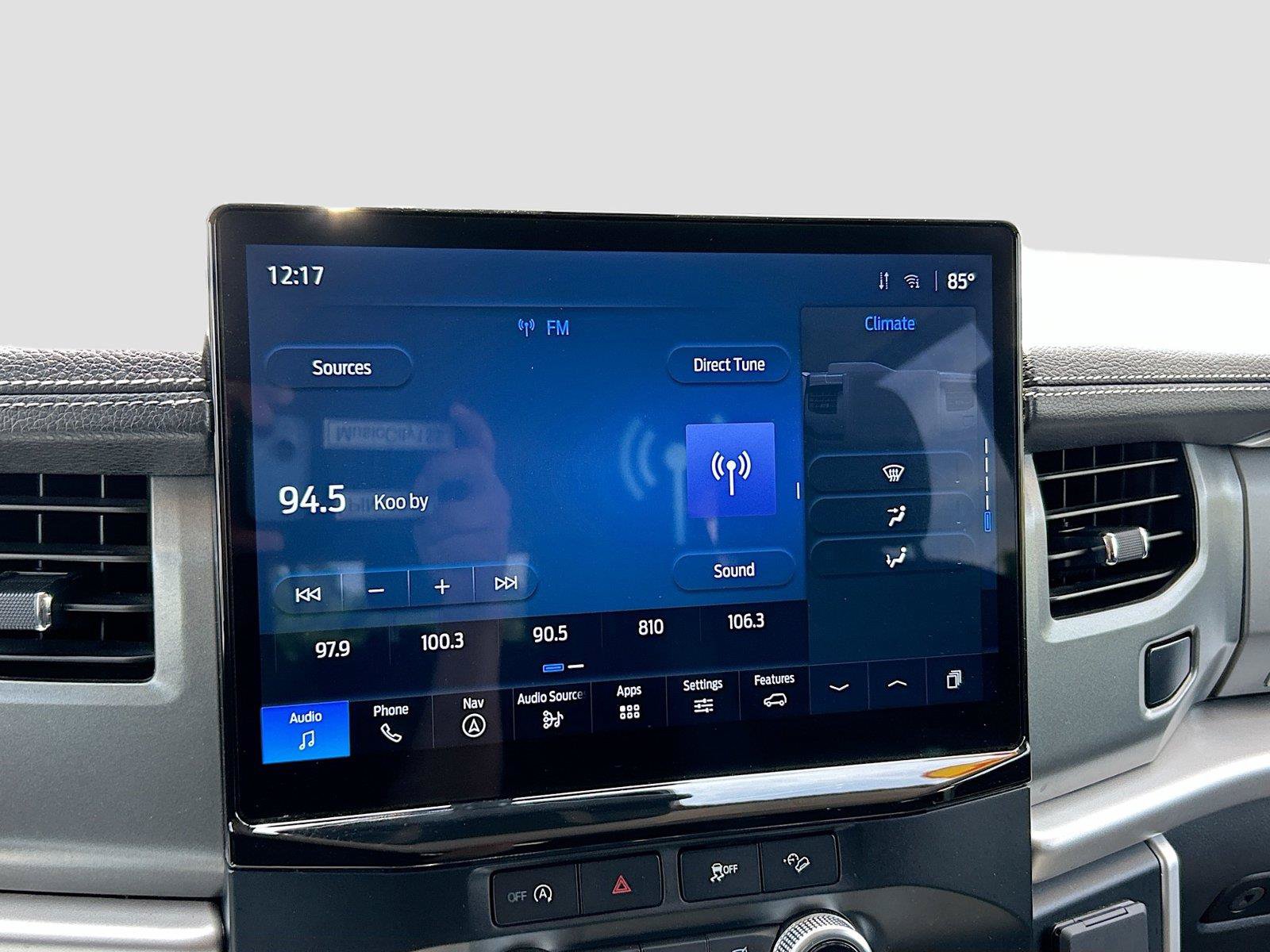Used 2024 Ford Expedition XLT AWD/4WD image 31