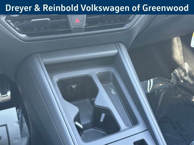 New 2026 Volkswagen Tiguan SE R-Line image 18