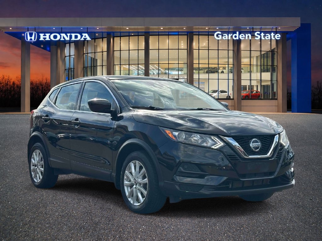 Used 2020 Nissan Rogue Sport S w/ Appearance Package AWD/4WD image 2