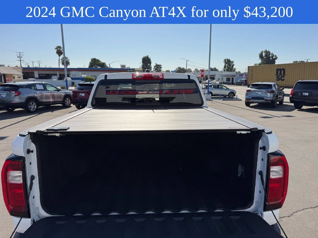 Used 2024 GMC Canyon AT4X AWD/4WD image 14