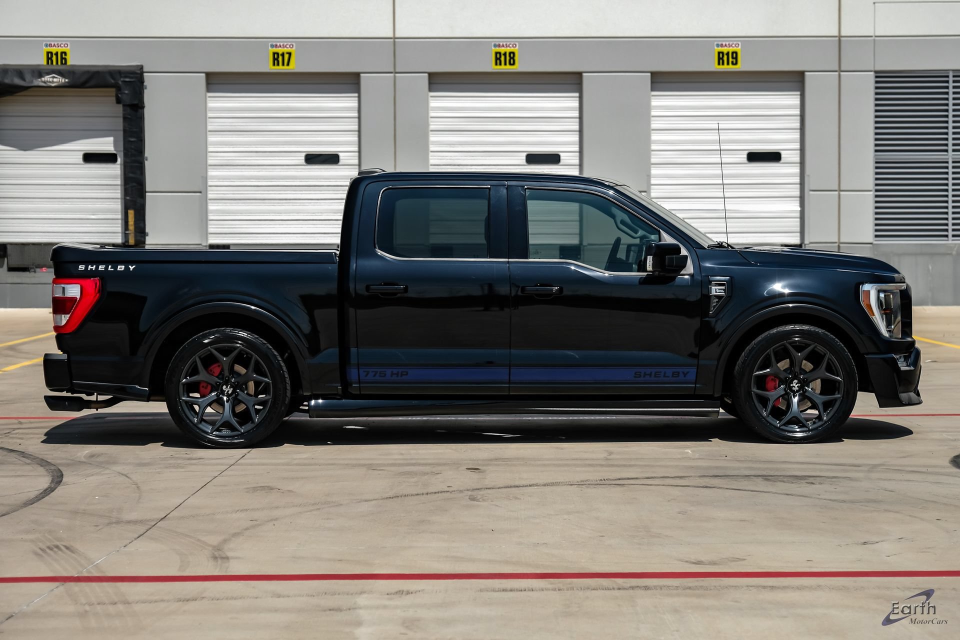 Used 2021 Ford F150 Lariat w/ Equipment Group 502A High AWD/4WD image 18