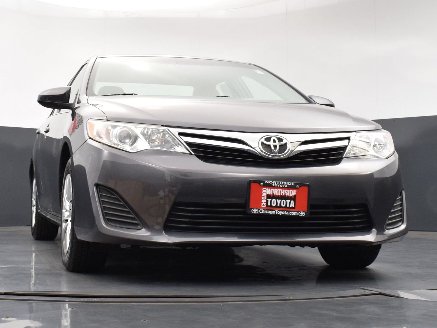 Used 2014 Toyota Camry LE FWD image 28