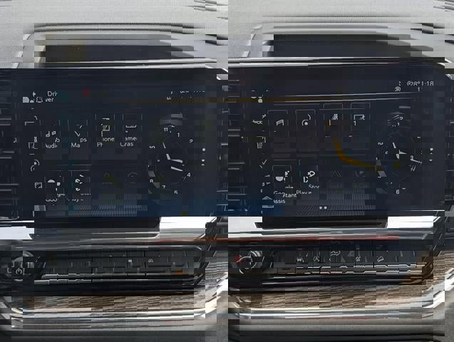 Used 2024 Chevrolet Silverado 1500 LT Trail Boss w/ Convenience Package II image 32