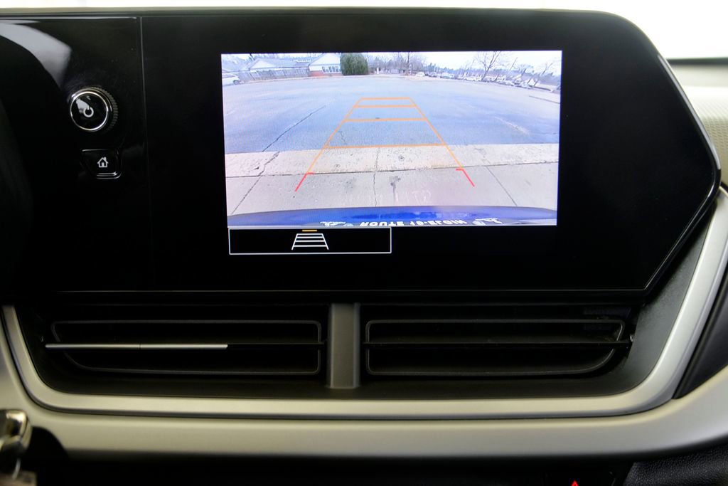 Used 2024 Chevrolet Trax LS image 20