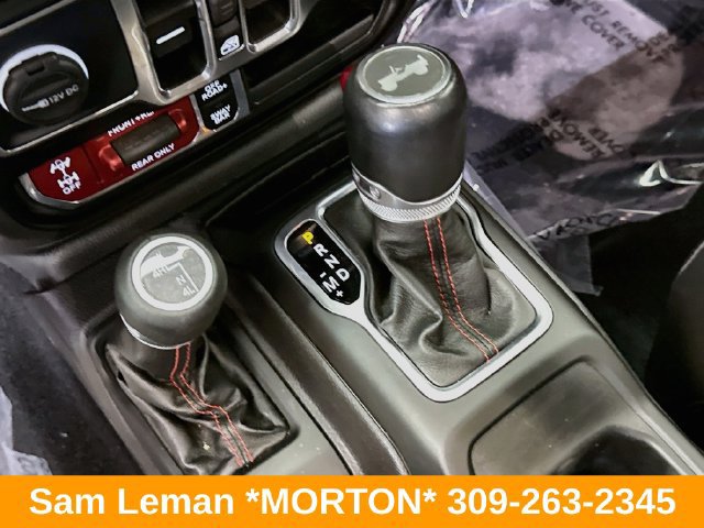 Used 2022 Jeep Wrangler Unlimited Rubicon AWD/4WD image 17