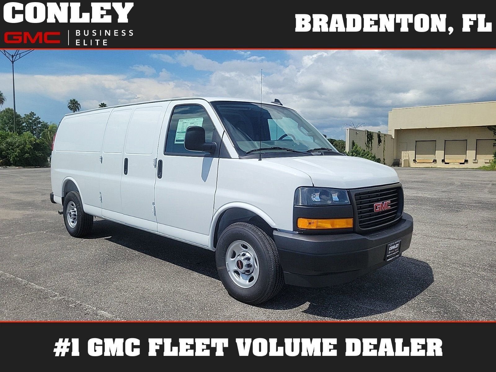 New 2025 GMC Savana 2500 Extended w/ Driver Convenience Package RWD image 1