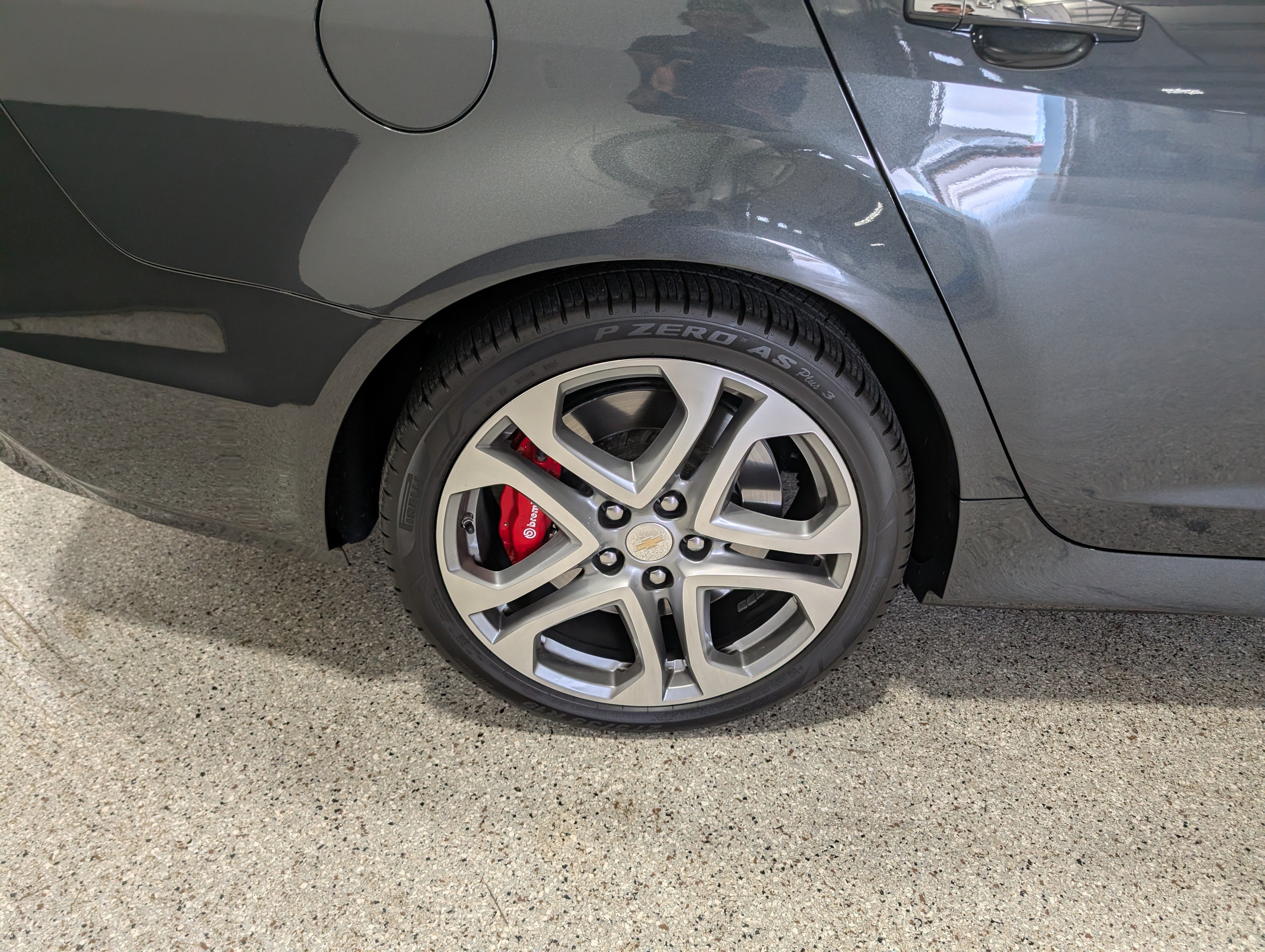 Used 2017 Chevrolet SS RWD image 11