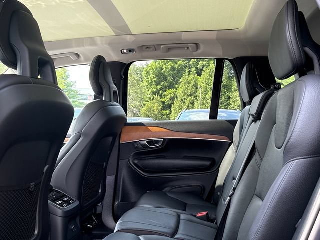 Certified 2022 Volvo XC90 T8 Inscription Expression w/ Advanced Package AWD/4WD image 21