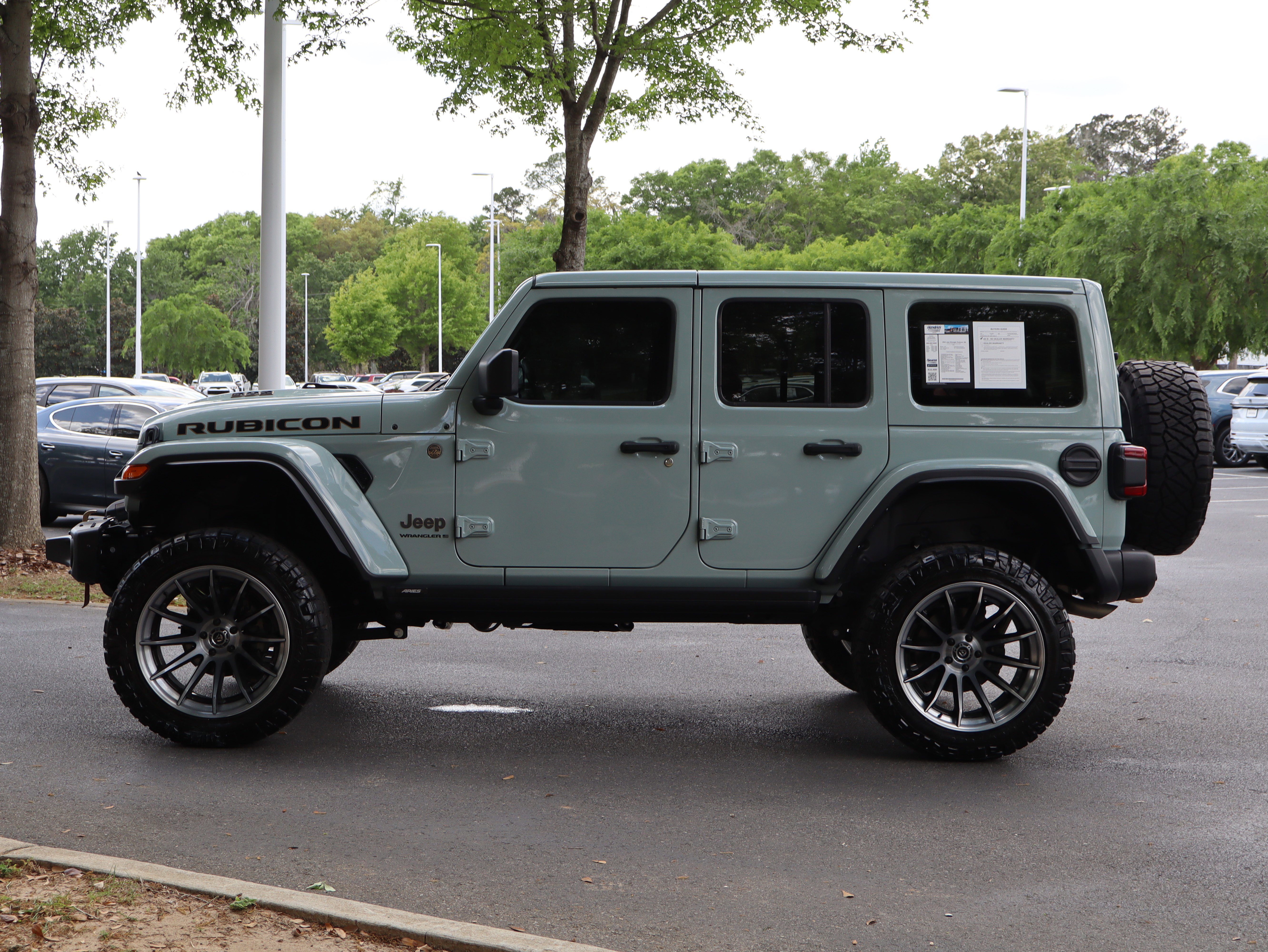 Used 2024 Jeep Wrangler Unlimited Rubicon 392 AWD/4WD image 6