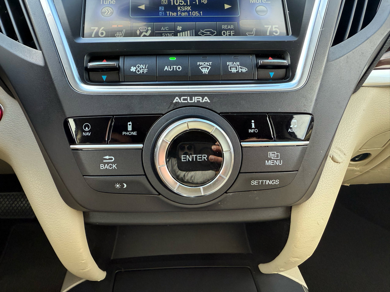 Used 2016 Acura MDX SH-AWD image 39