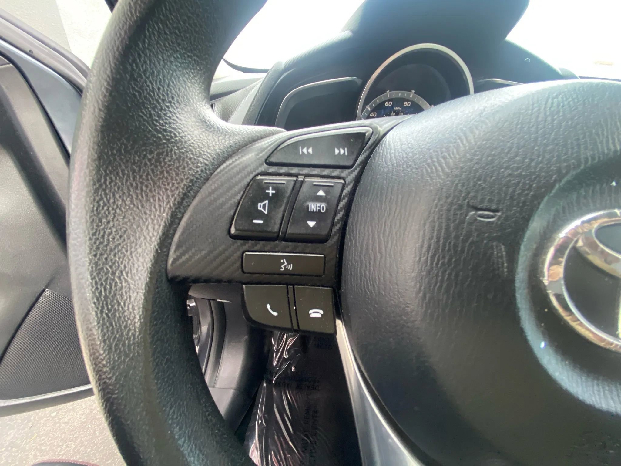 Used 2017 Toyota Yaris iA image 11