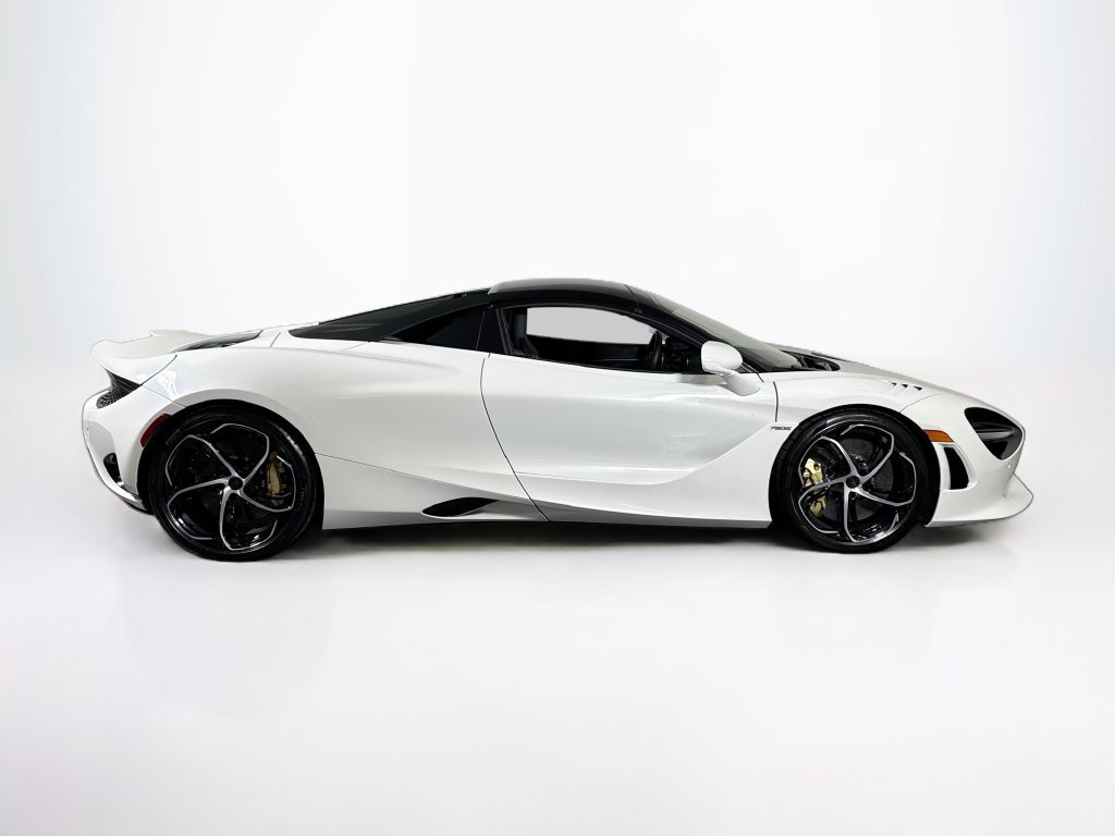 Used 2025 McLaren 750S Spider RWD image 6