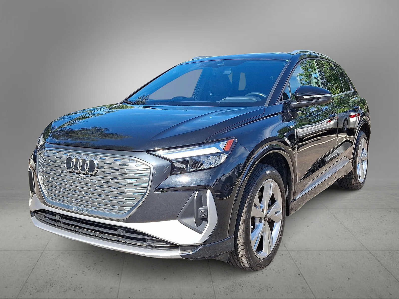 Certified 2023 Audi Q4 e-tron Premium Plus w/ Premium Plus AWD/4WD image 1