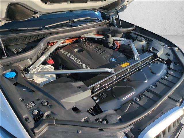 Certified 2024 BMW X5 xDrive50e w/ Executive Package image 25