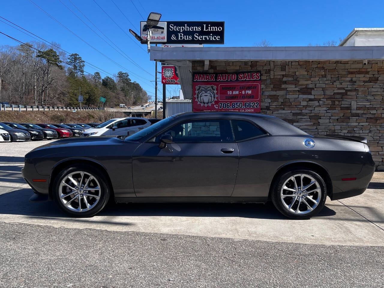 Used 2022 Dodge Challenger GT image 3