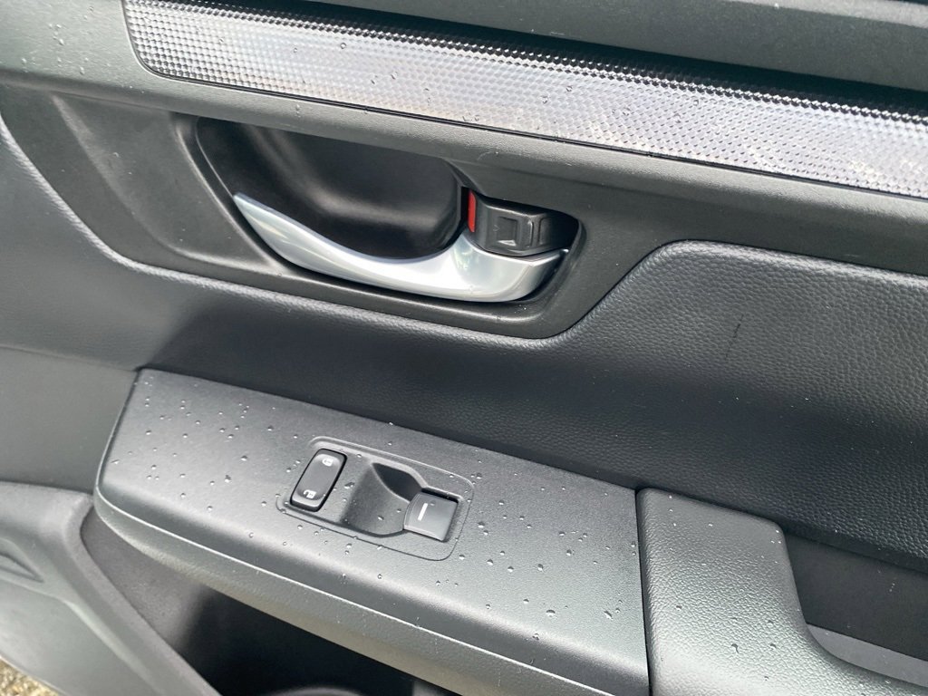 Used 2023 Honda CR-V LX image 12