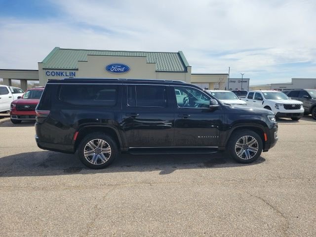 Used 2024 Jeep Wagoneer L Series II w/ Flexible Seating Group image 24