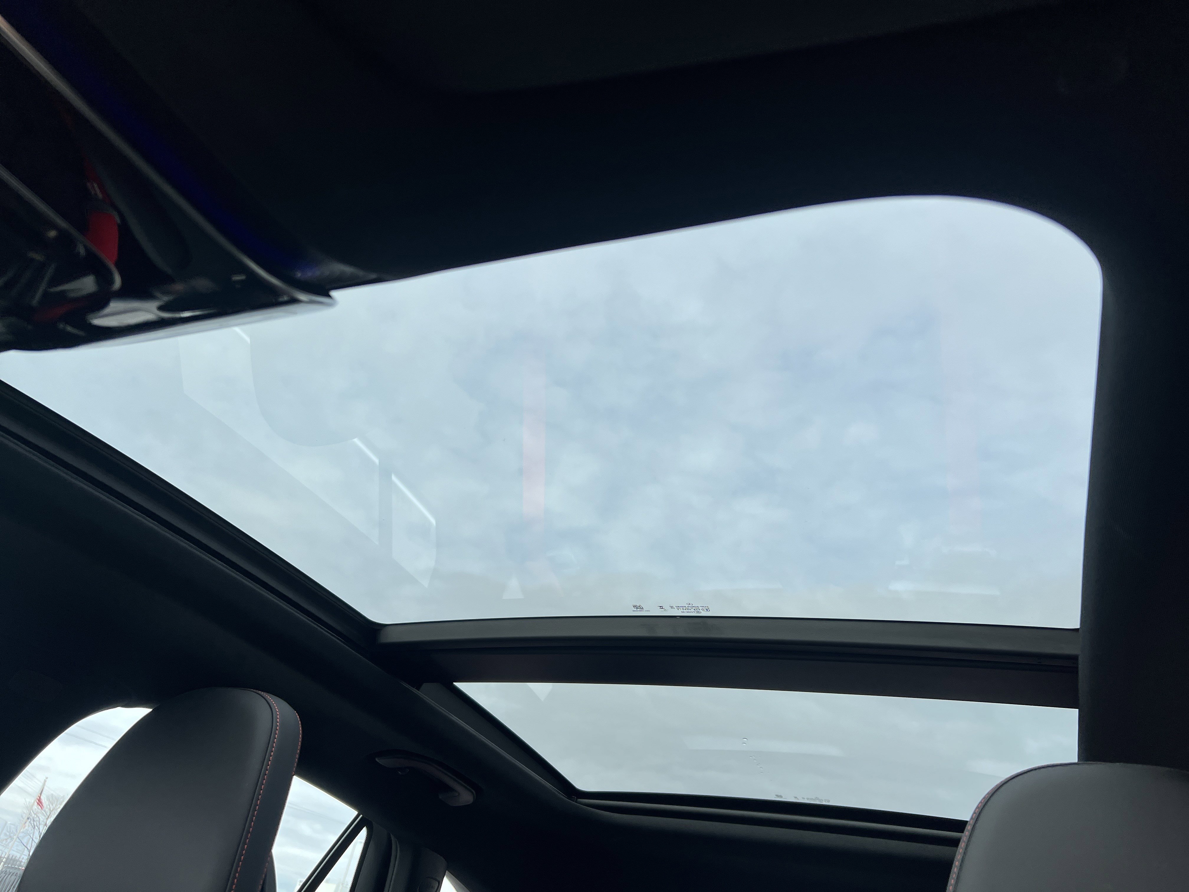 Certified 2025 Mercedes-Benz GLC 43 AMG 4MATIC image 28