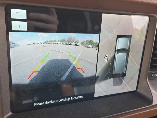 Used 2024 Ford Bronco Outer Banks image 21
