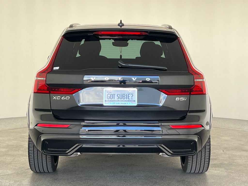 Used 2026 Volvo XC60 B5 Ultra w/ Climate Package AWD/4WD image 5