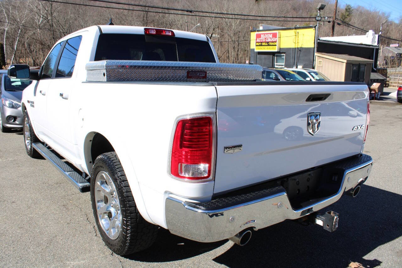 Used 2017 RAM 1500 Laramie w/ Convenience Group image 10