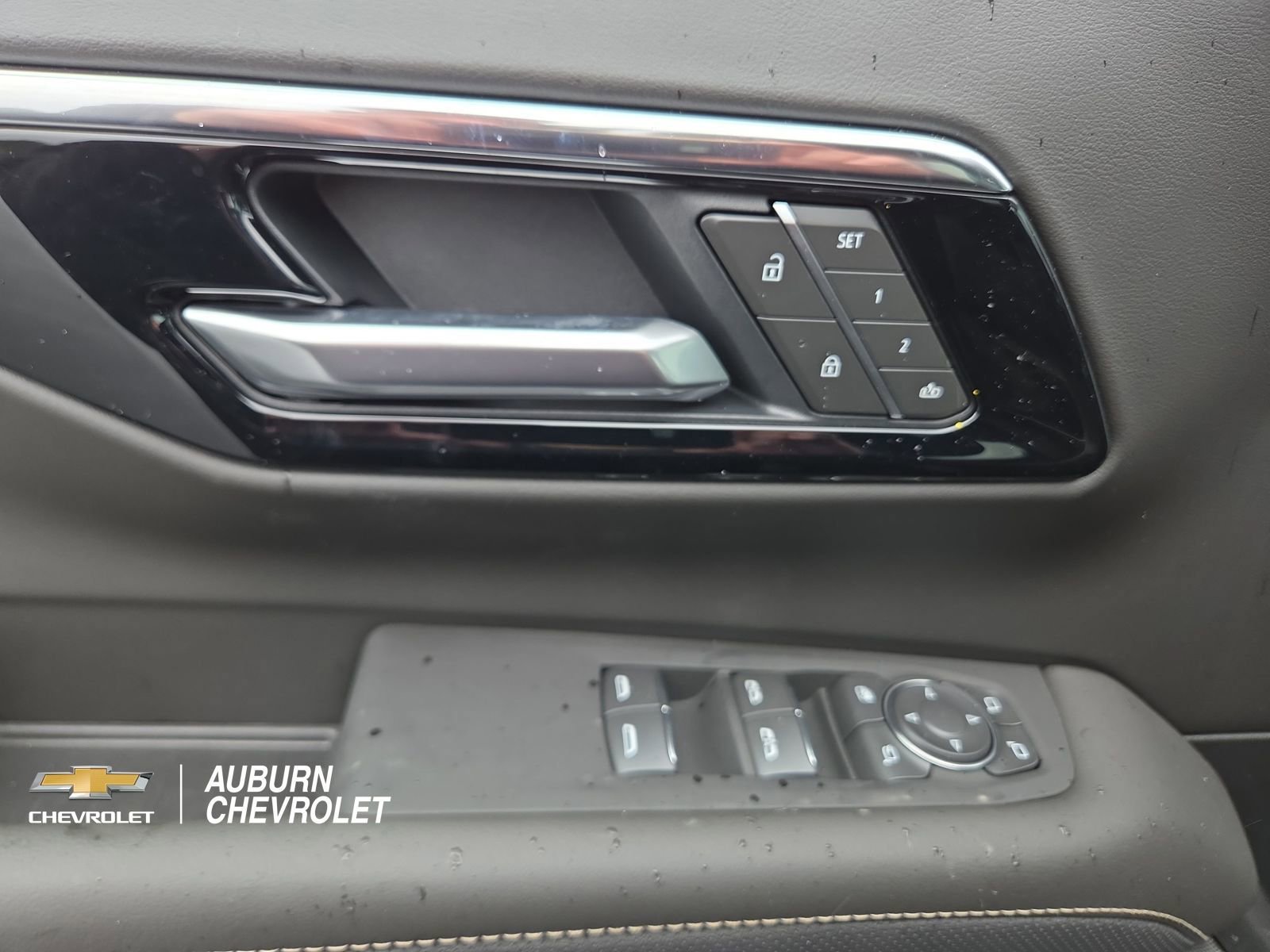 New 2026 Chevrolet Suburban Premier AWD/4WD image 15