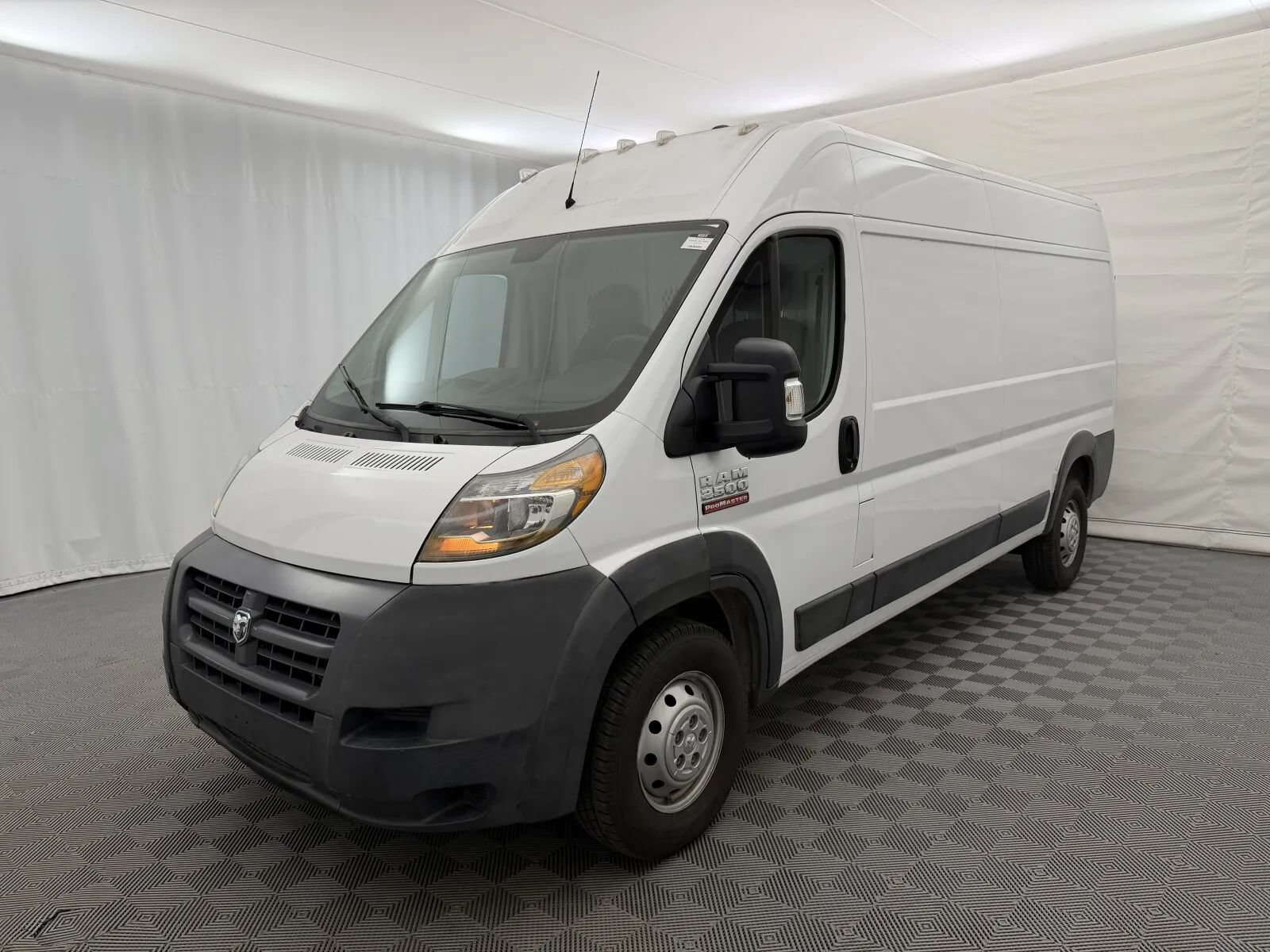 Used 2017 RAM ProMaster 2500 w/ Mopar Trailer Tow Group FWD image 2