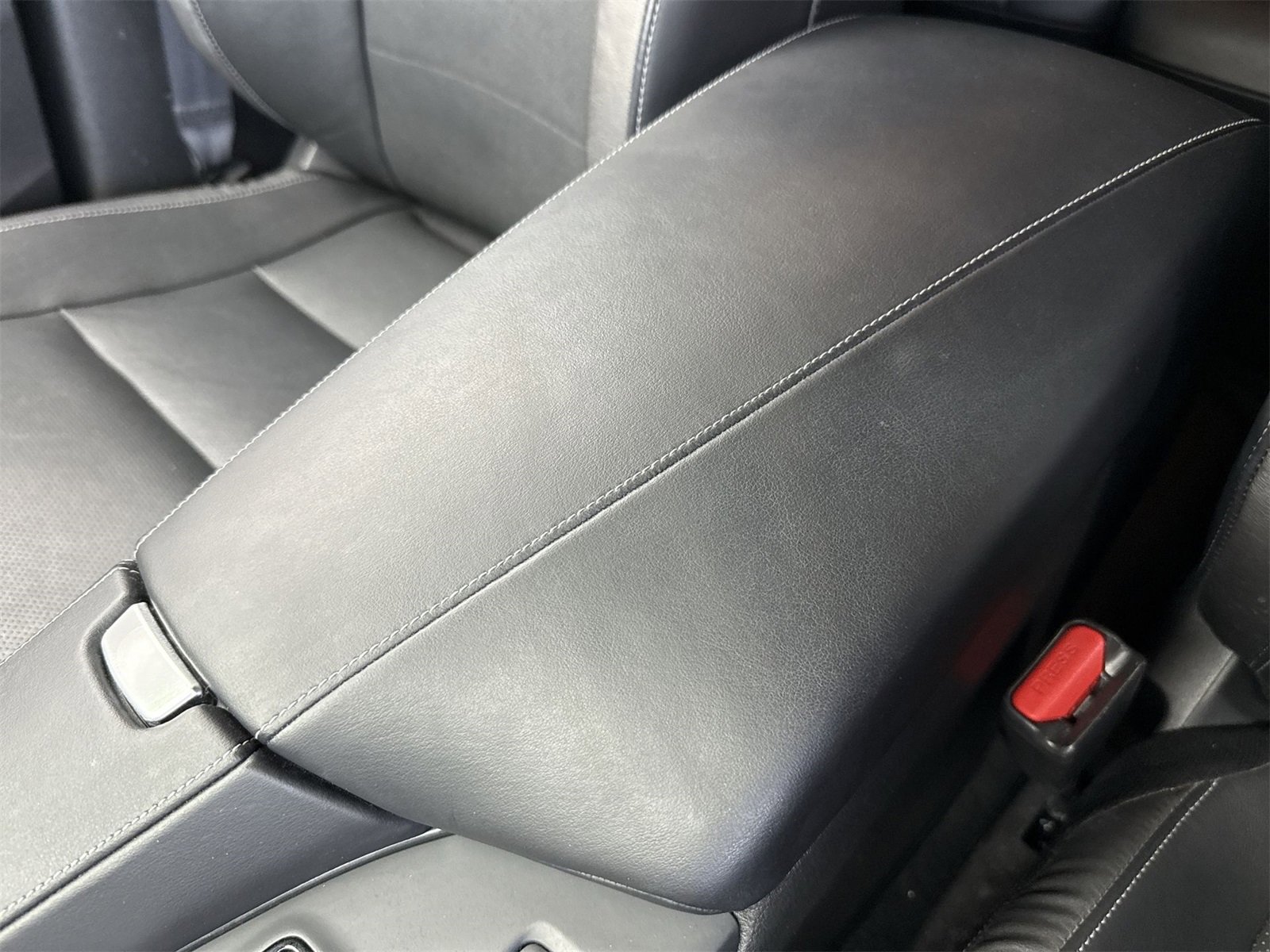 Used 2022 INFINITI QX50 Luxe w/ Appearance Package image 35