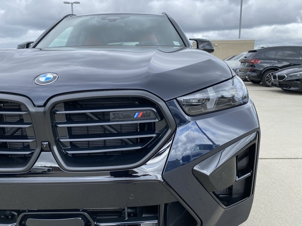New 2026 BMW X5 M Competition w/ Executive Package image 3