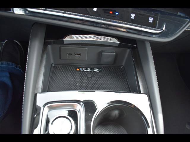 New 2025 Buick Envision Sport Touring image 18