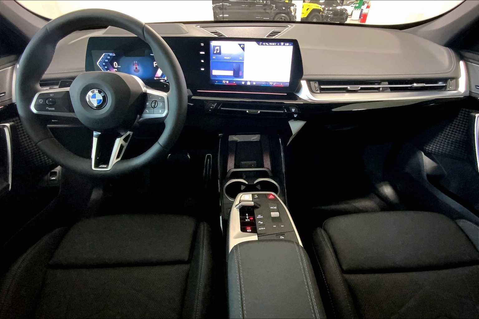 New 2026 BMW X1 xDrive28i w/ Technology Package image 5