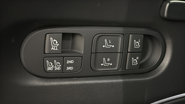Used 2026 Hyundai Palisade Calligraphy AWD/4WD image 28