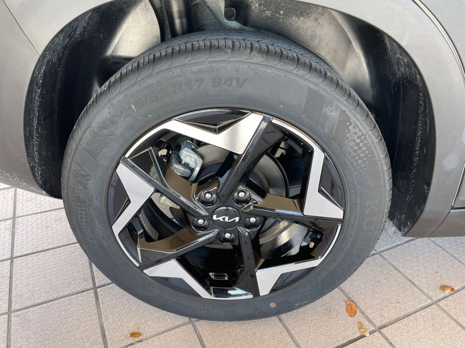 Used 2025 Kia Seltos S FWD image 31