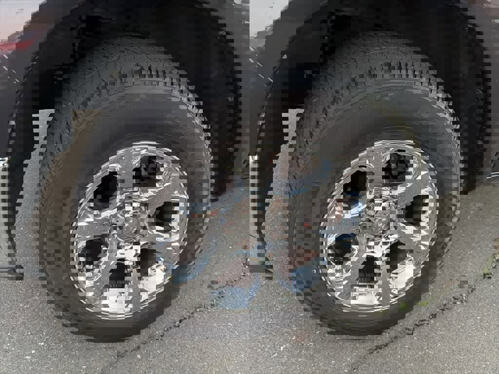 Used 2019 RAM 1500 Laramie image 23