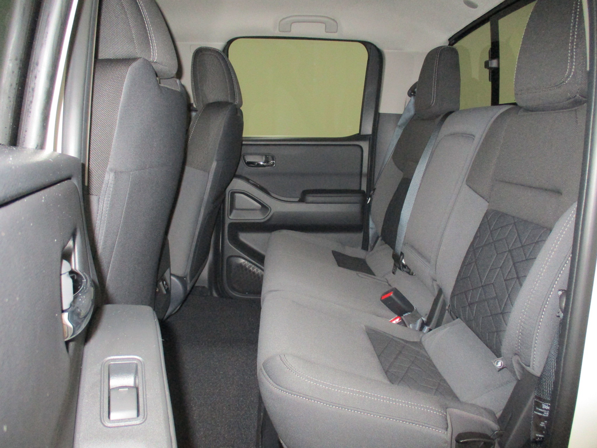 New 2026 Nissan Frontier SV image 28