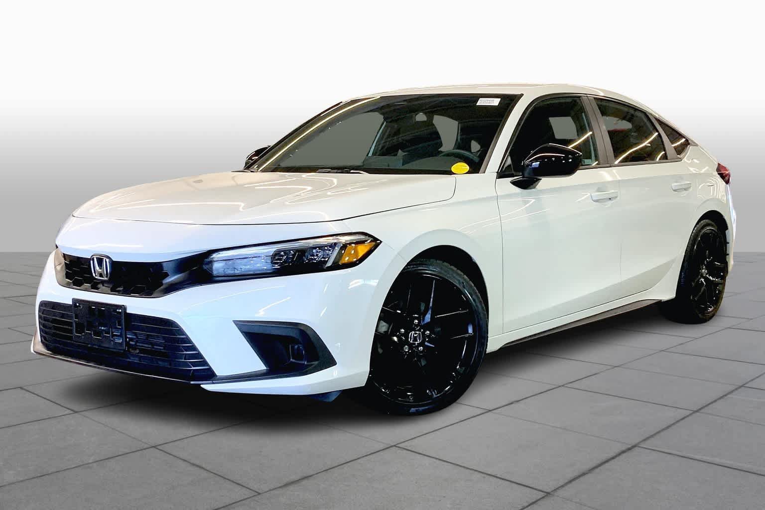 Used 2024 Honda Civic Sport image 3