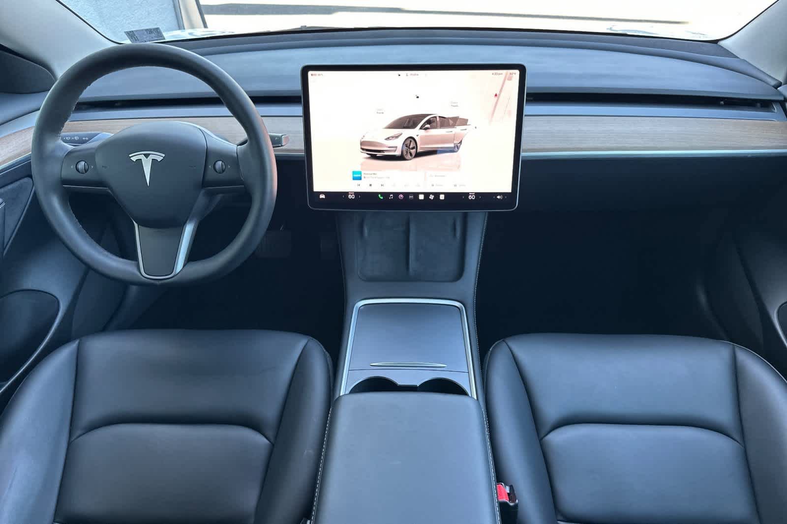 Used 2023 Tesla Model 3 Standard Range RWD image 3