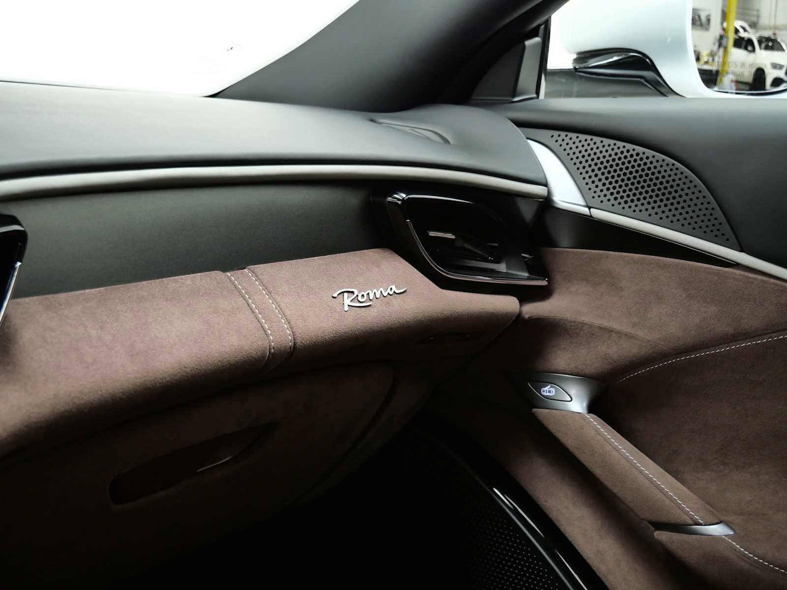 Certified 2024 Ferrari Roma image 27