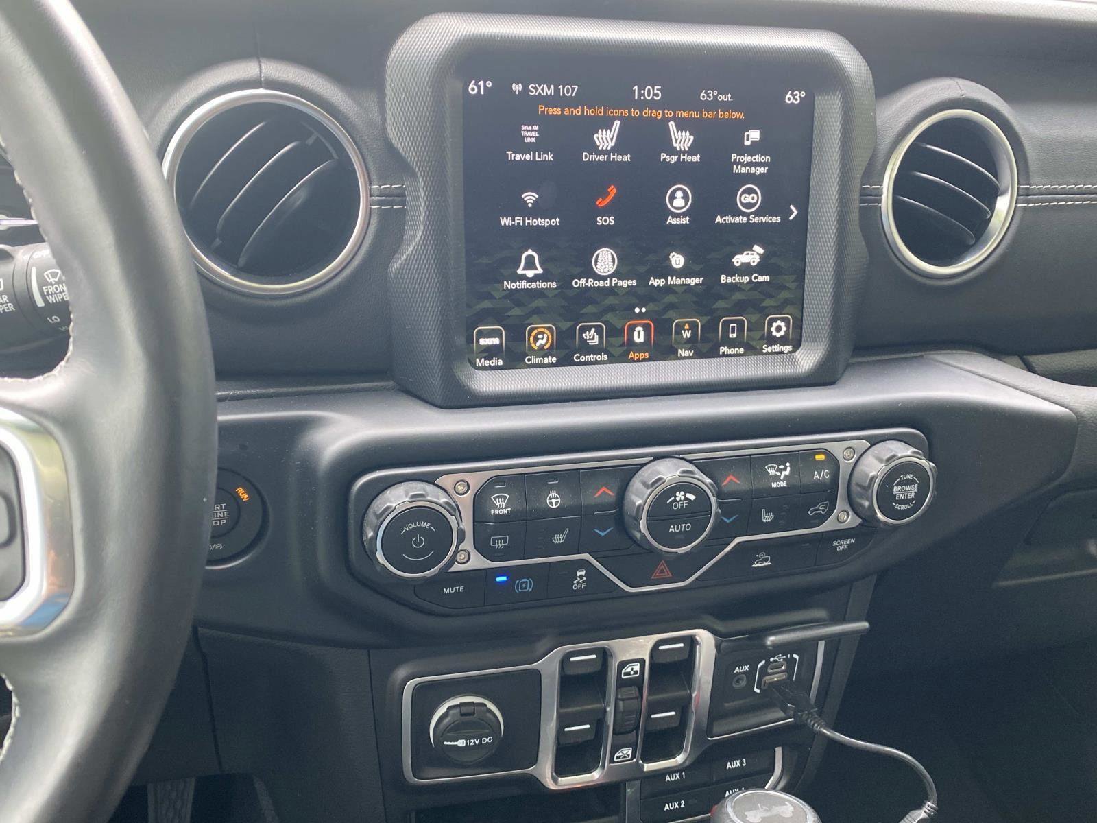 Used 2023 Jeep Wrangler Sahara w/ Cold Weather Group image 28