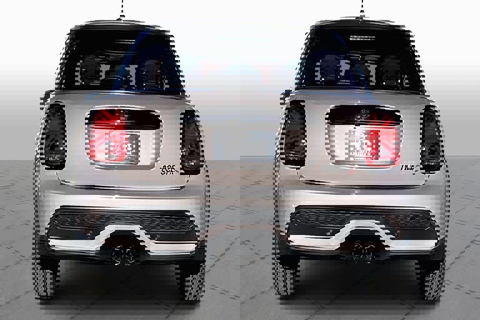 Certified 2024 MINI Cooper S image 4