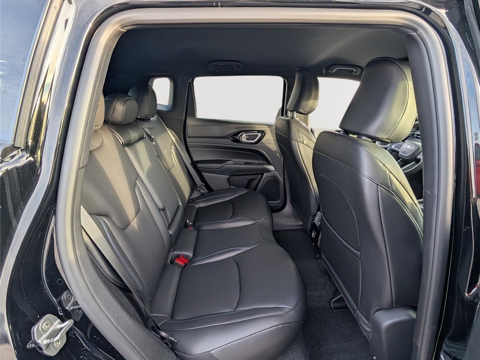 New 2026 Jeep Compass Limited AWD/4WD image 7